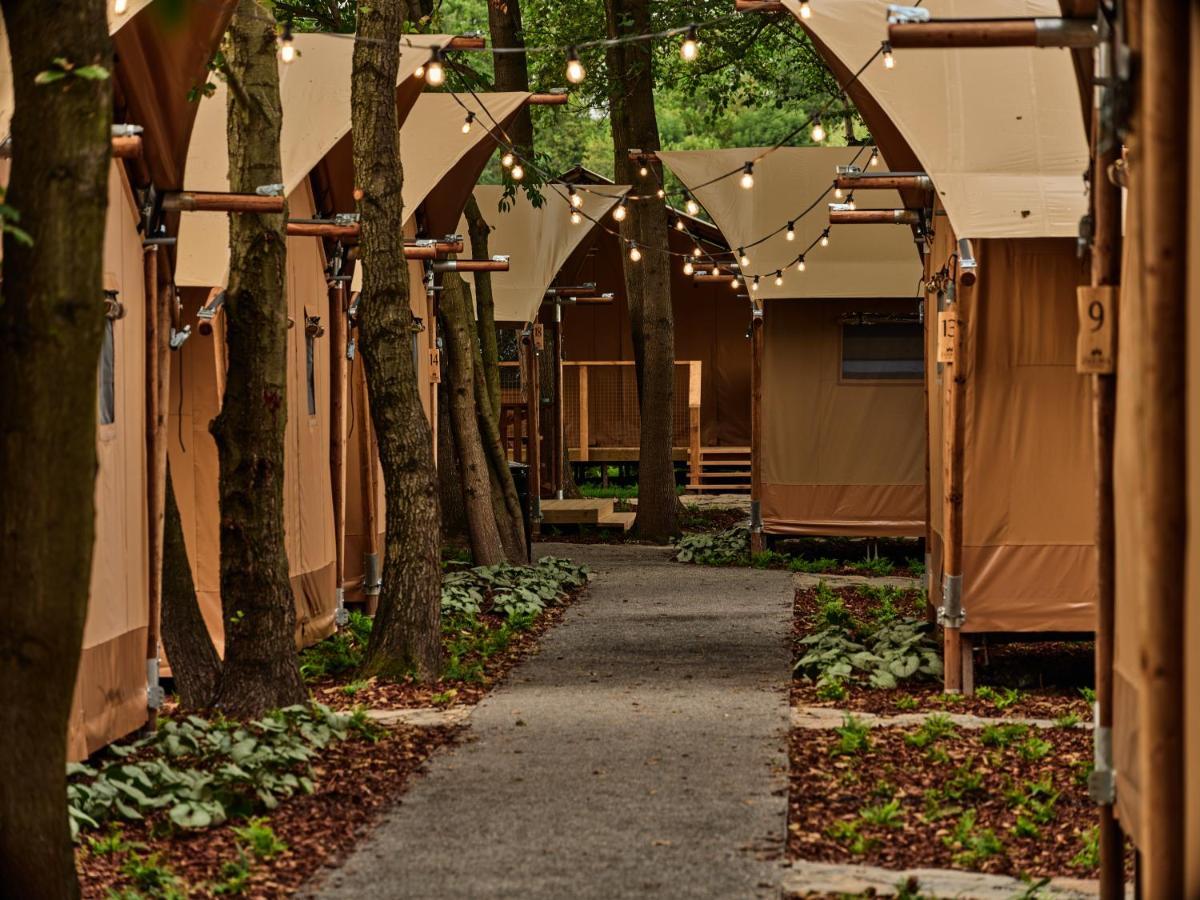 Zatoria Luxury Glamping Zator Hotell Exteriör bild